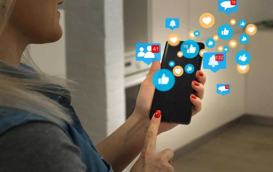 Redes Sociales