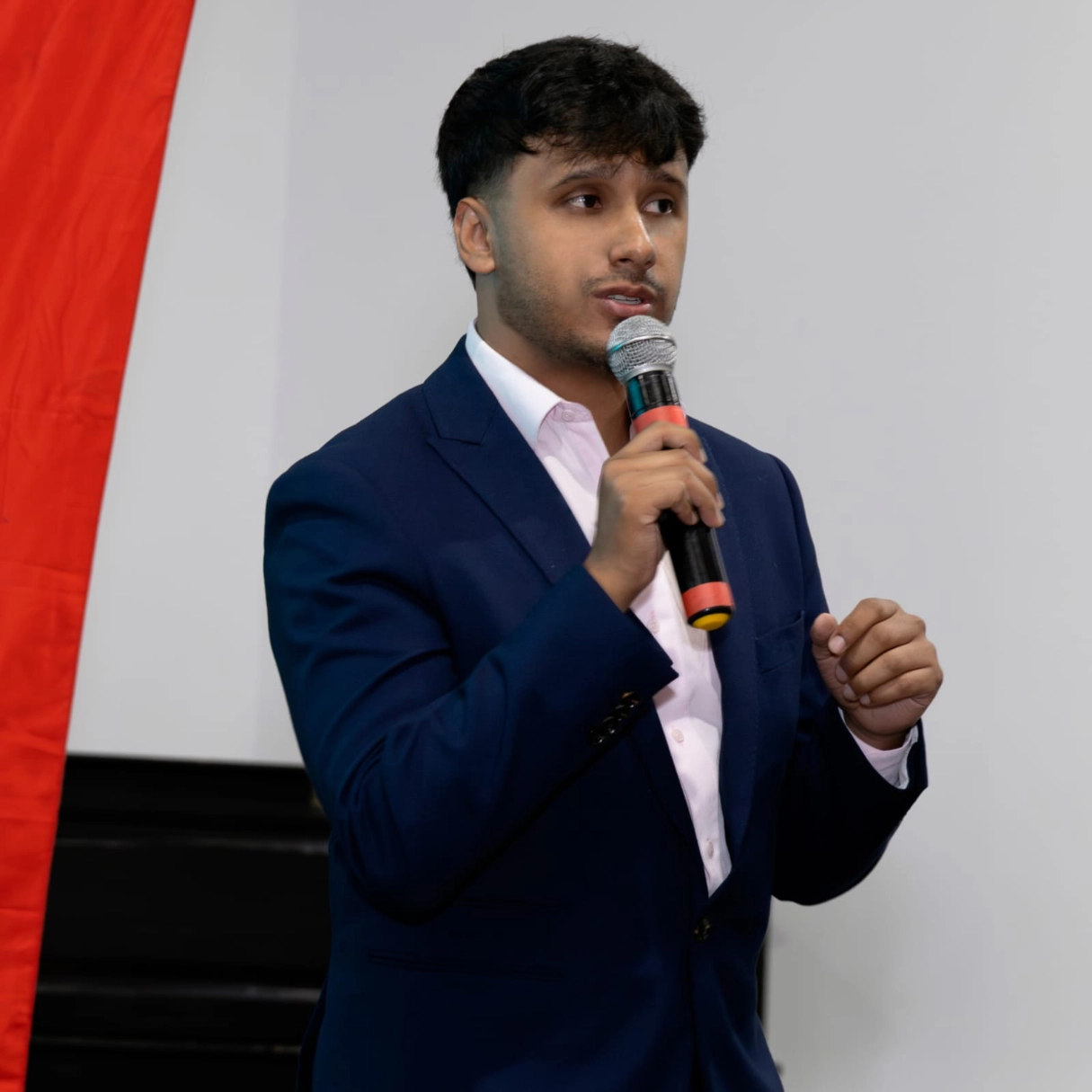 Néstor Alarcón - CMO Huna Estudios